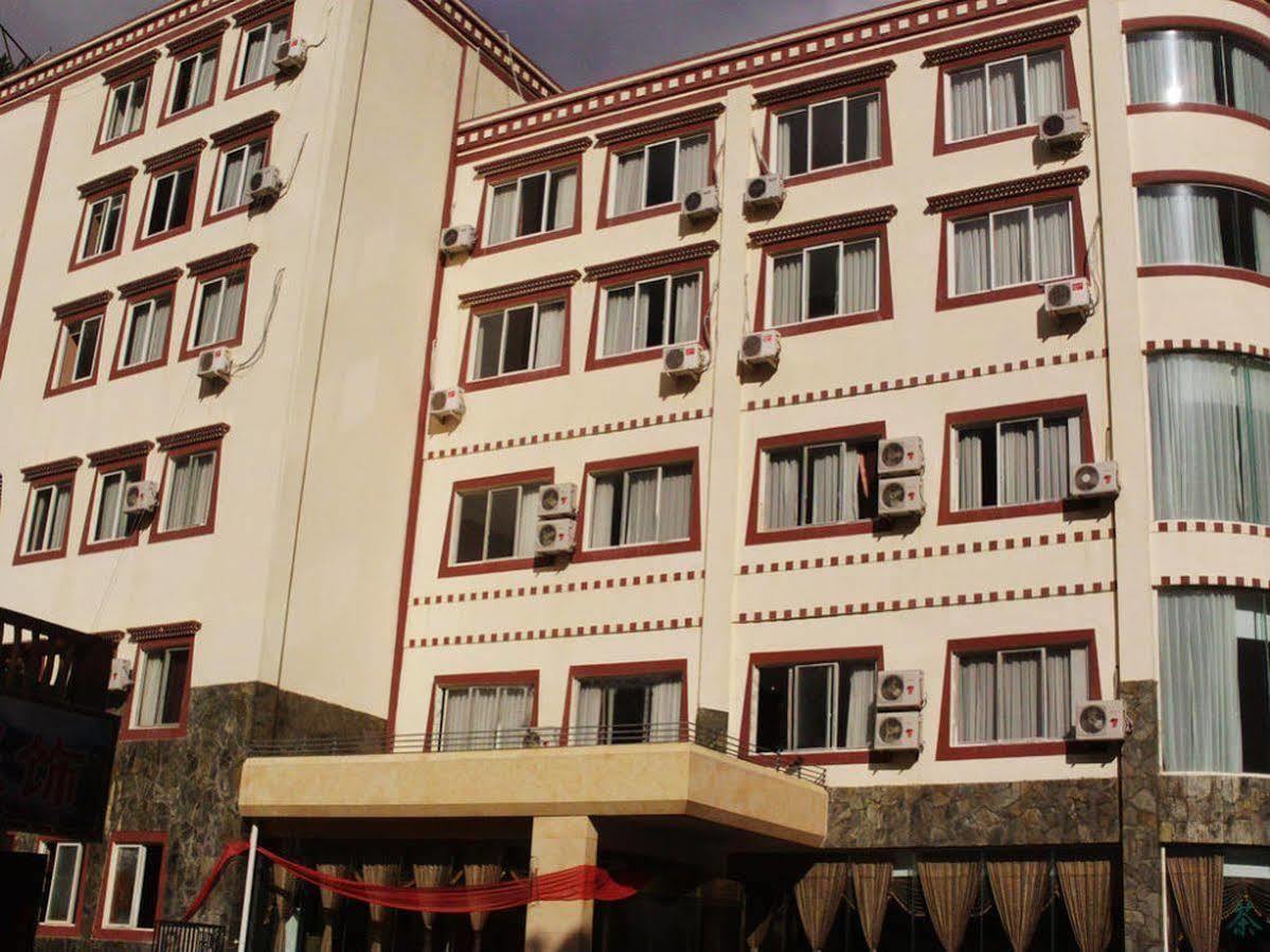 An E Courtyard Hotel Jiu Zhai Gou Branch Jiuzhaigou Luaran gambar